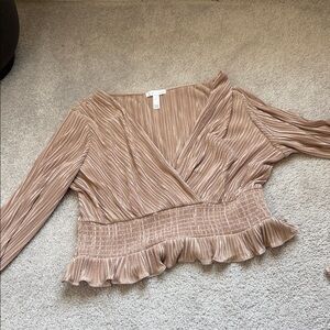 Leith Beige Metallic Pleated V-Neck Peplum Top